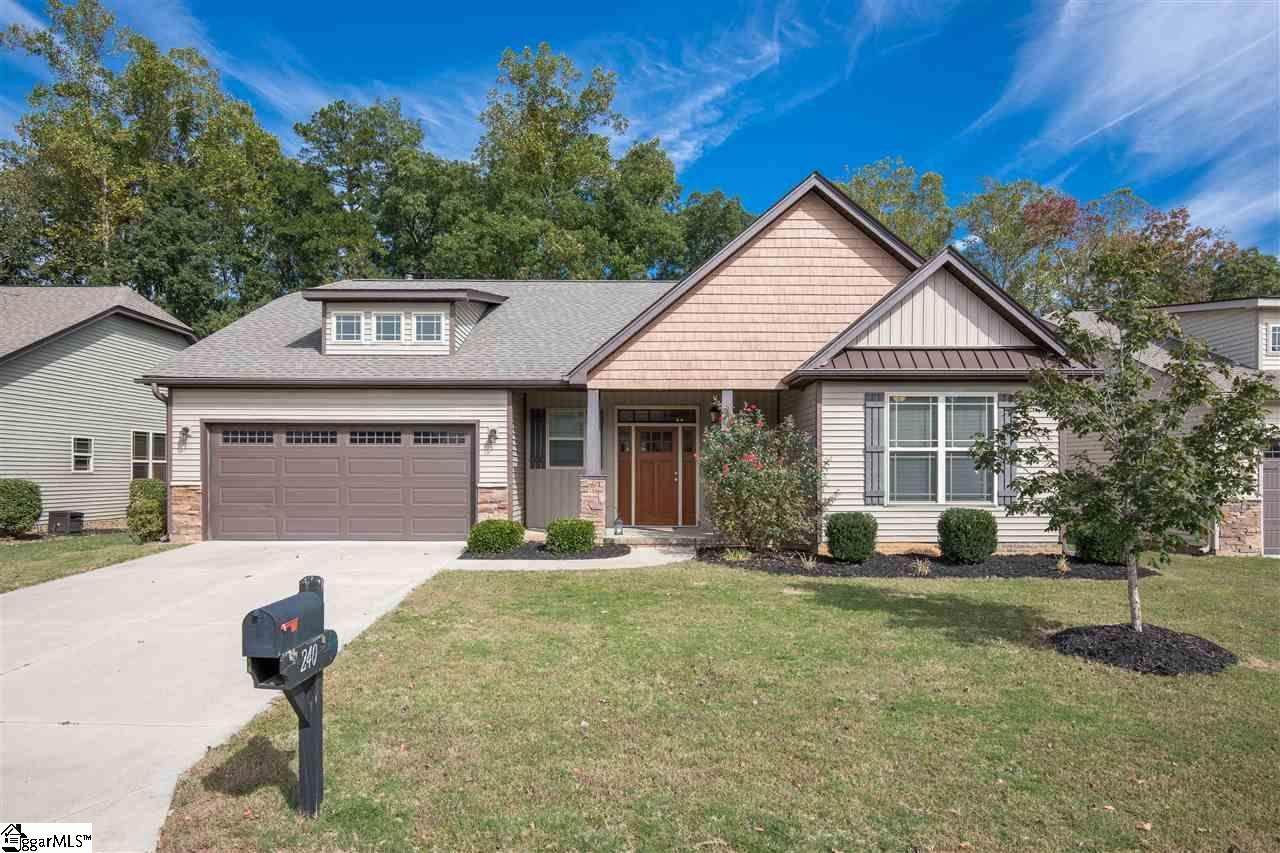 240 Applehill Way - Photo 1