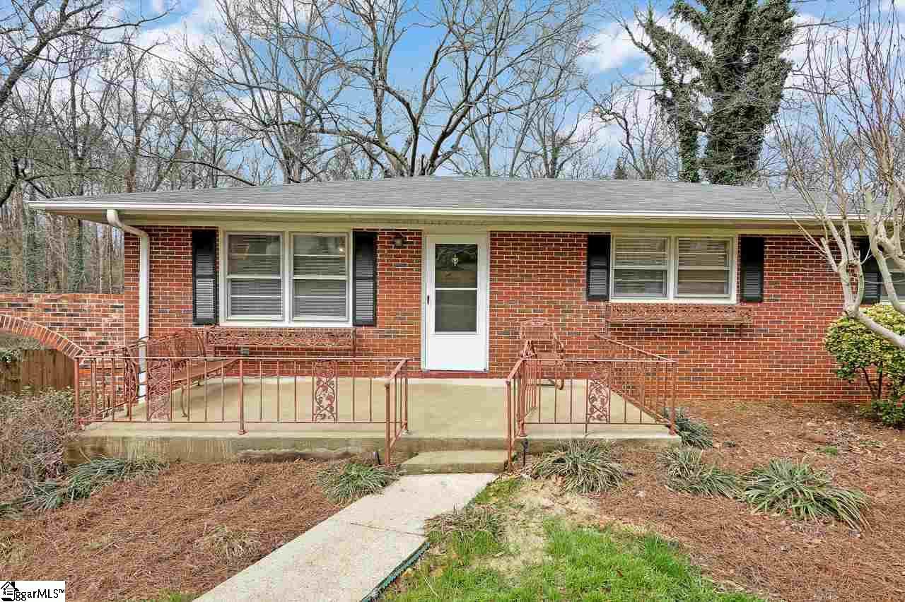 777 Kenmore Drive - Photo 1