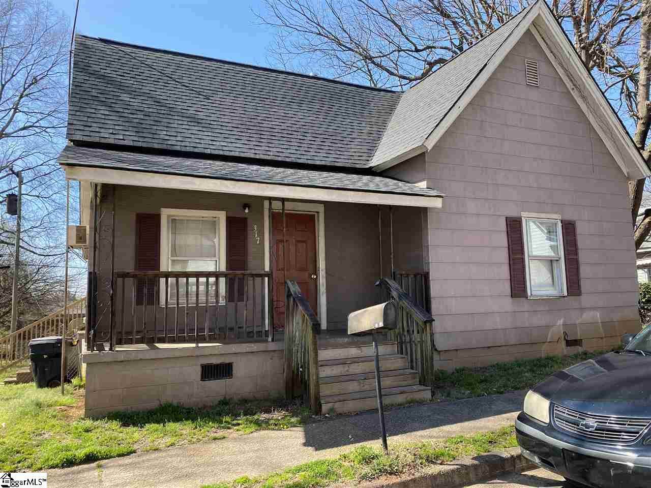317 H Street - Photo 1