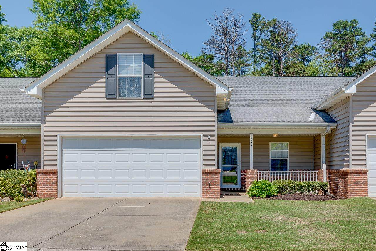 204 Discovery Way - Photo 1