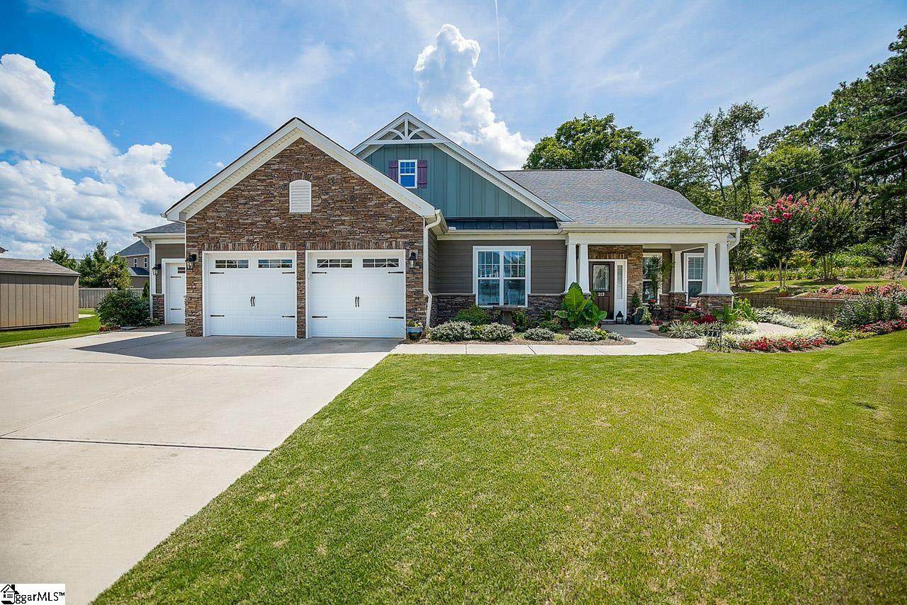 213 Brahman Way - Photo 1