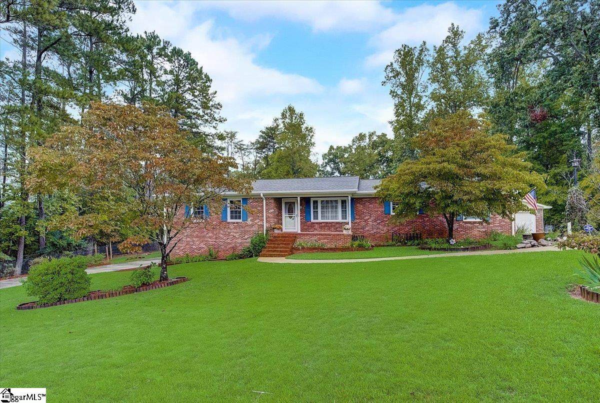 12 Pemberton Drive - Photo 1