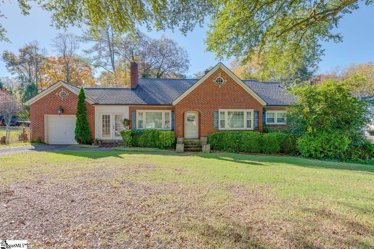 229 Florence Street - Photo 1