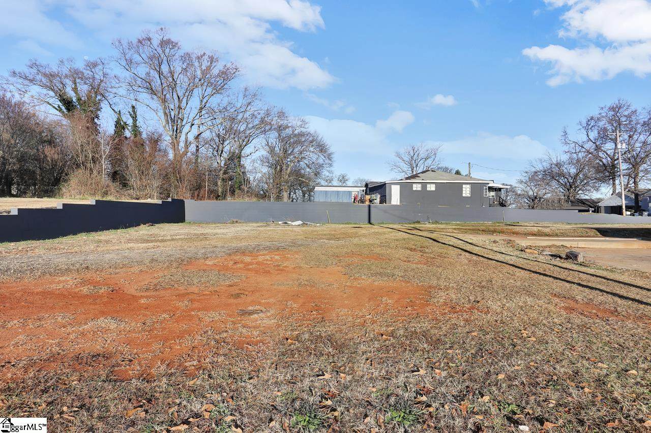 1602 Anderson Road - Photo 1