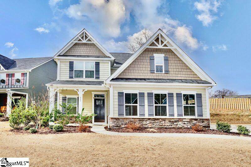 809 Silverwood Way - Photo 1