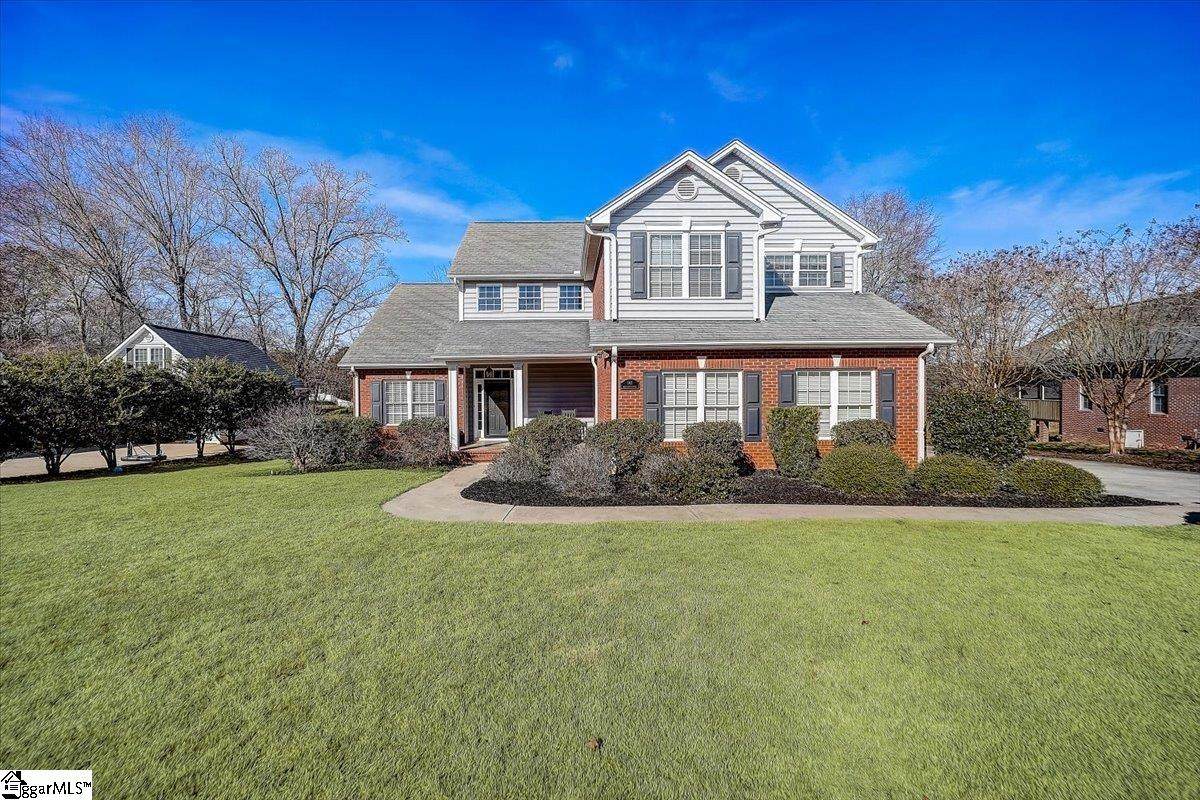 141 Red Maple Circle - Photo 1