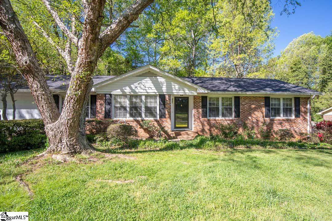 404 Brook Glenn Road - Photo 1