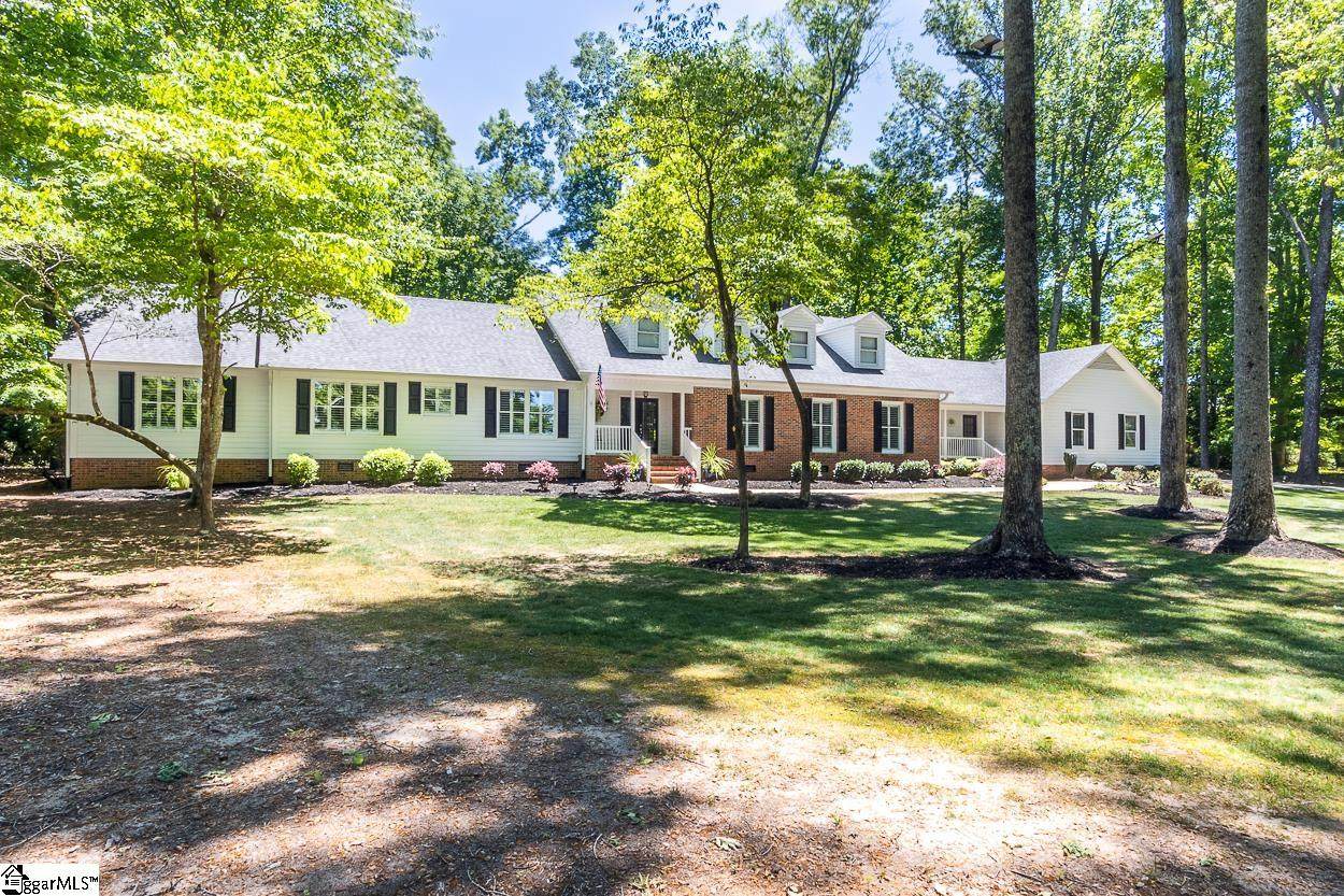 100 Inverness Way - Photo 1