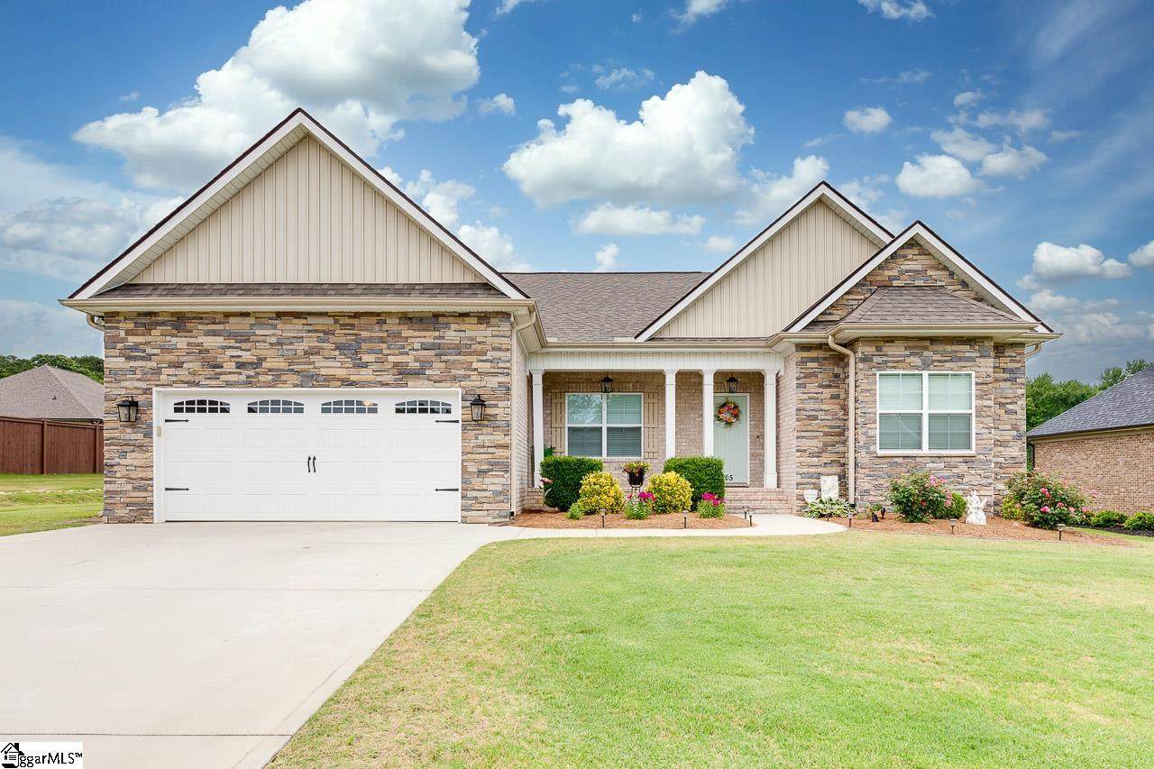 205 Cedar Knoll Way - Photo 1