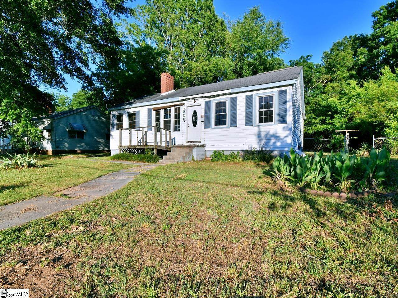 208 Shands Street - Photo 1