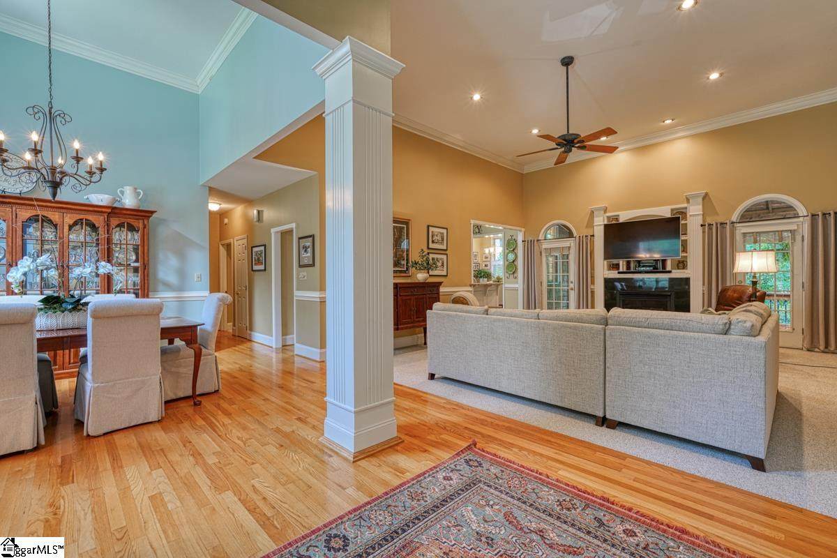 110 Woodranch Lane - Photo 1