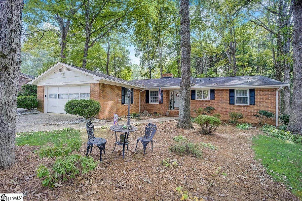 114 Brookbend Road - Photo 1