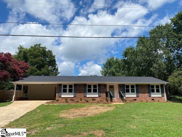 203 Pleasant Drive - Photo 1