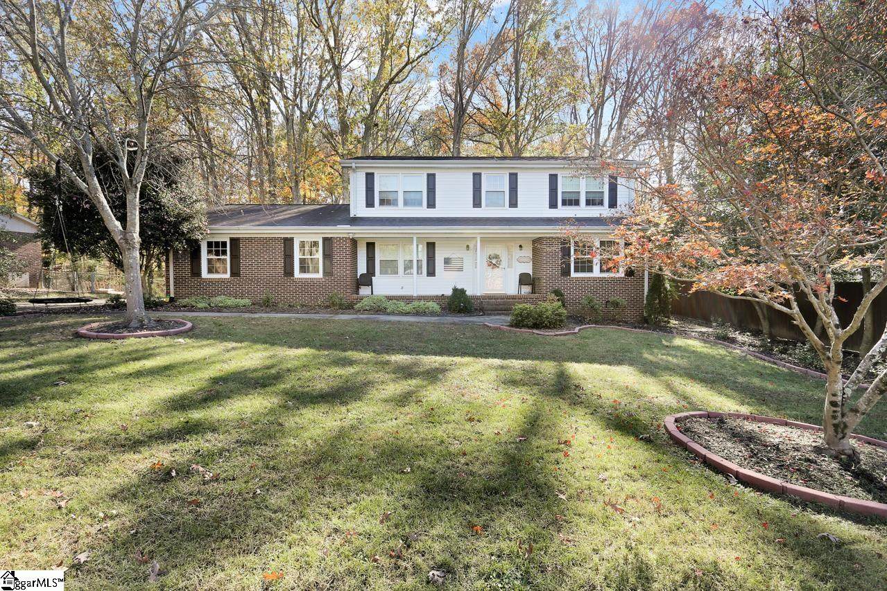 1504 Brentwood Way - Photo 1
