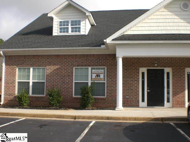 134 Broadbent Way - Photo 1