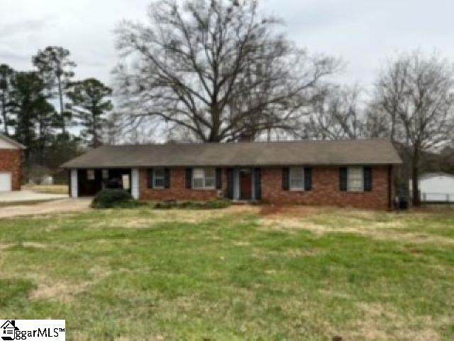 303 Shady Drive - Photo 1