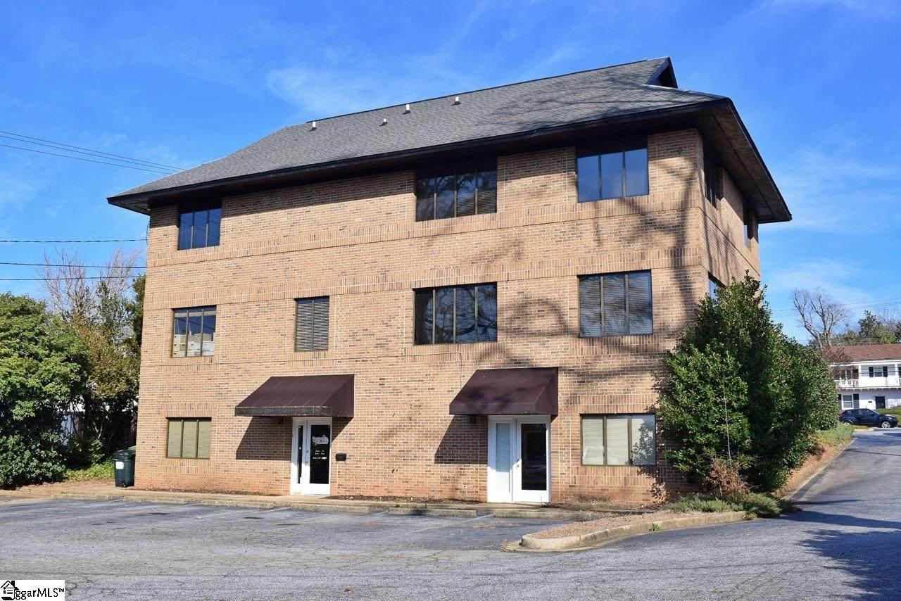 292 Pine Street - Photo 1