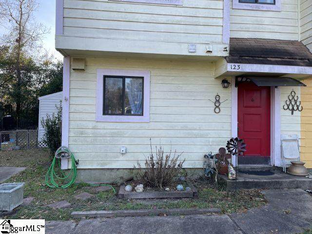 123 King Edward Way - Photo 1