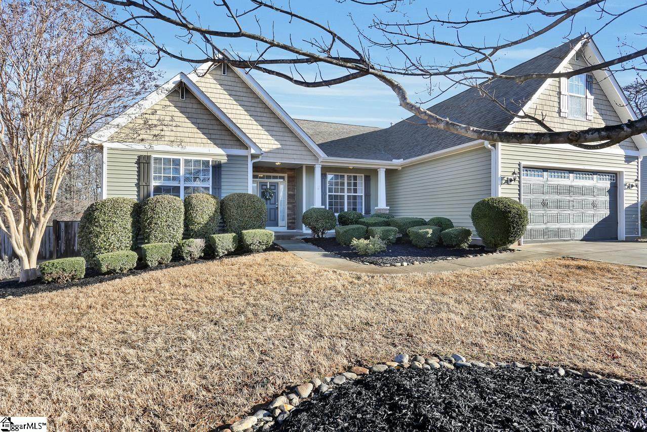 6 Rockledge Drive - Photo 1