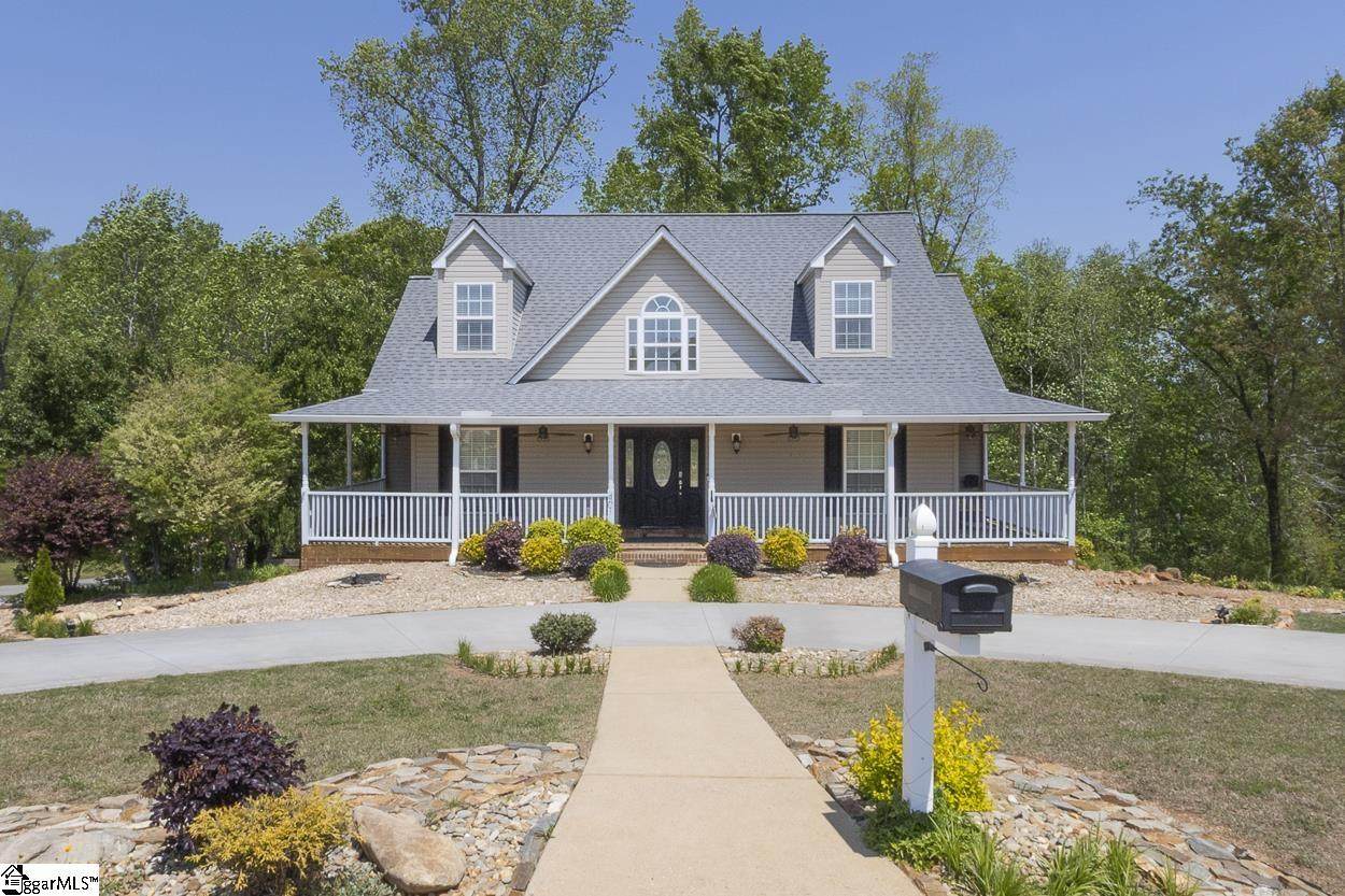 401 Woodson Road - Photo 1