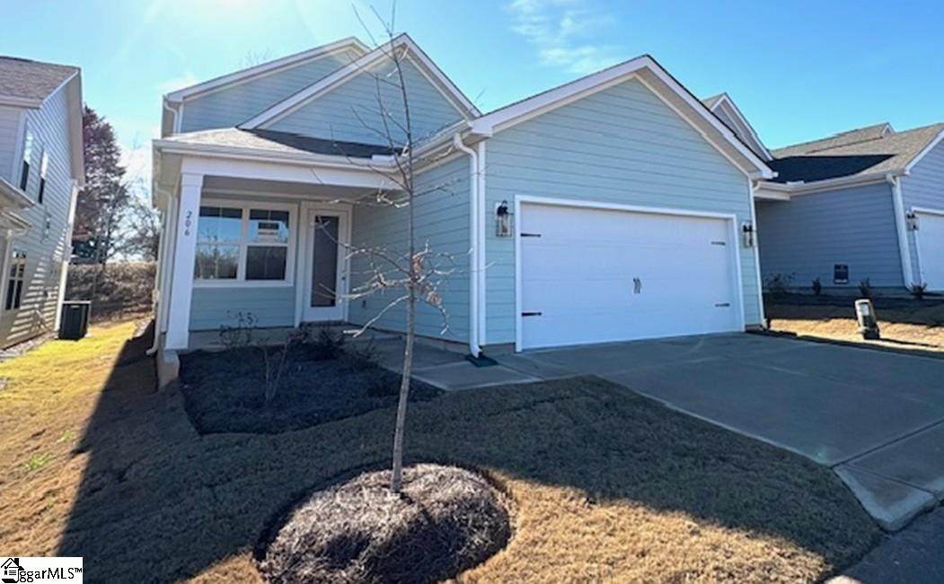 206 Nicolet Drive - Photo 1