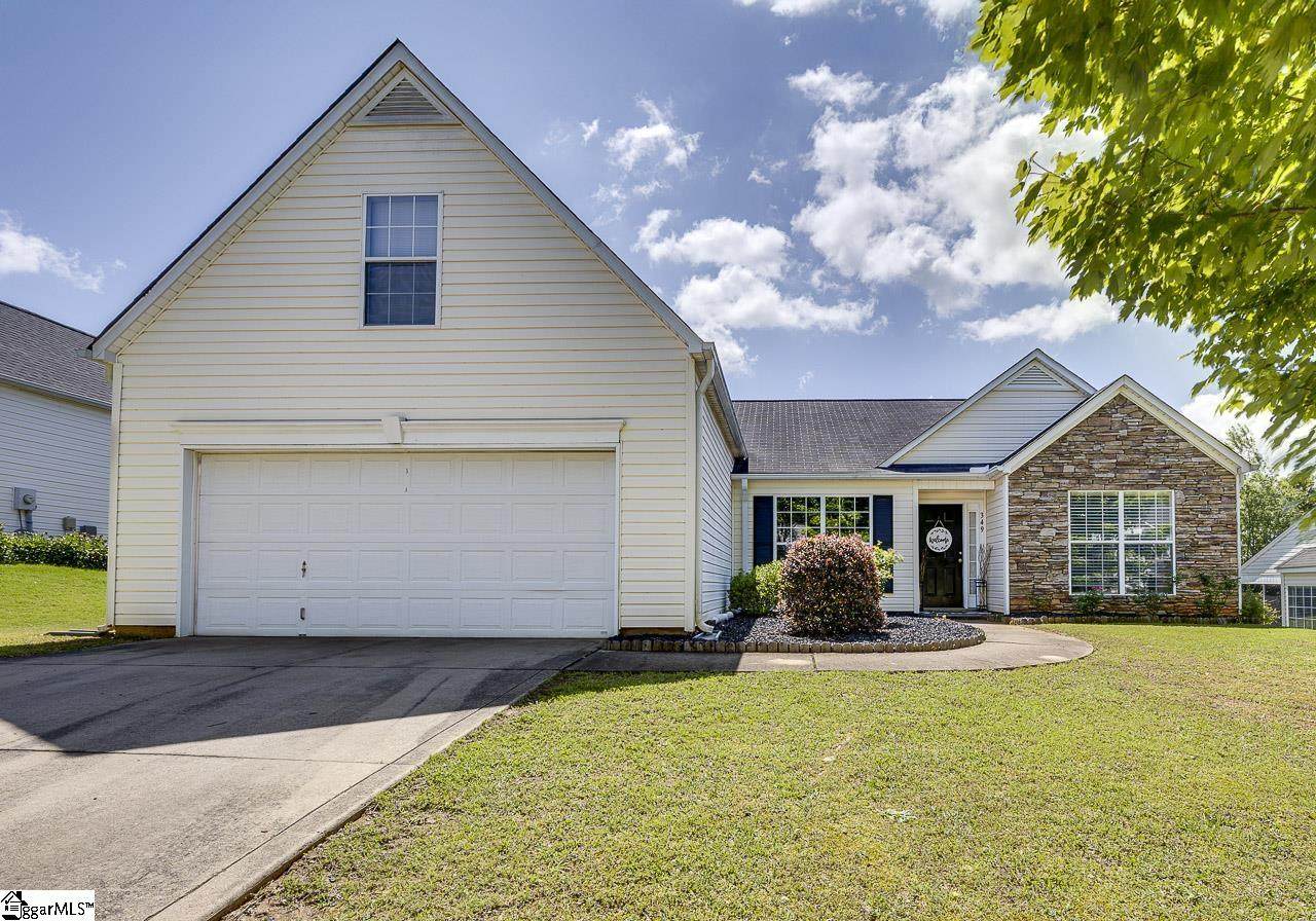 349 Hamilton Parkway - Photo 1
