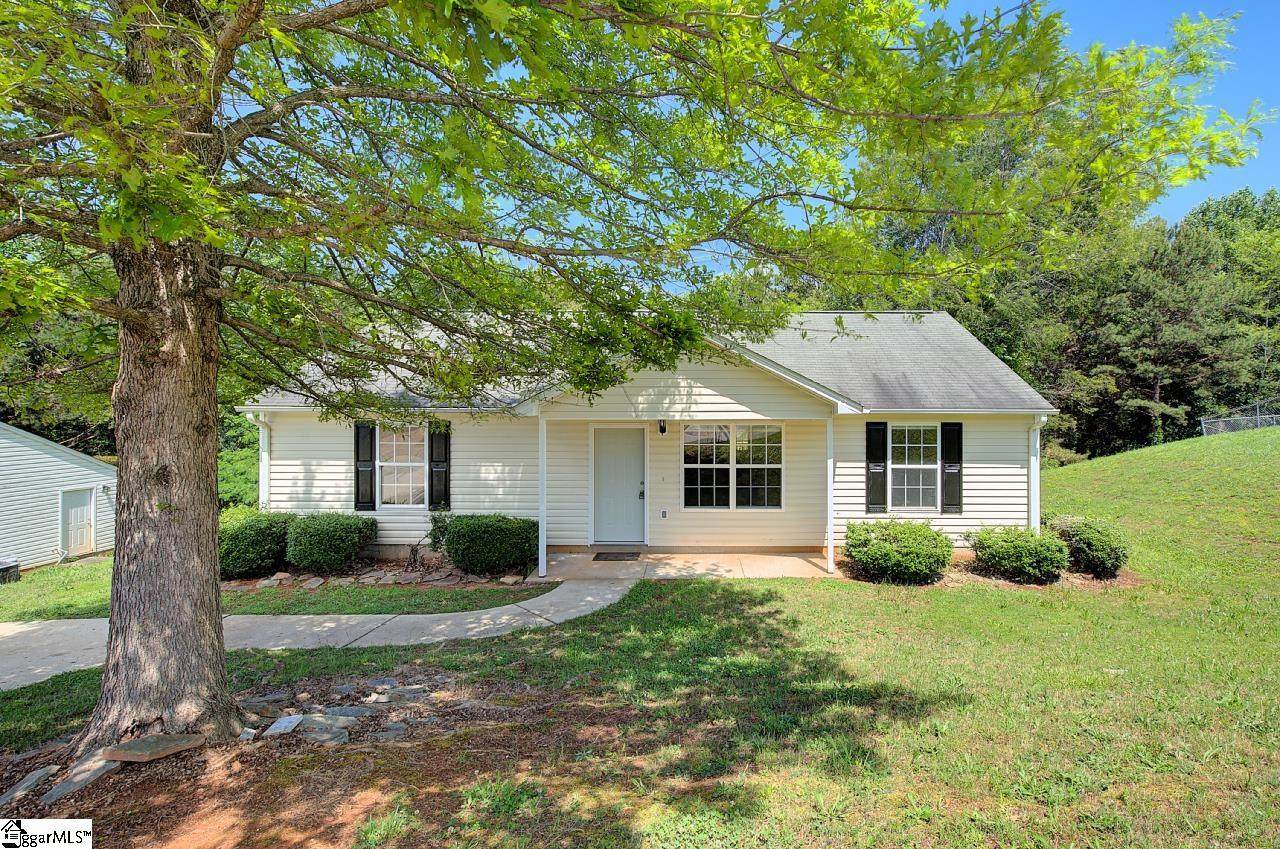 212 Riverbreeze Road - Photo 1