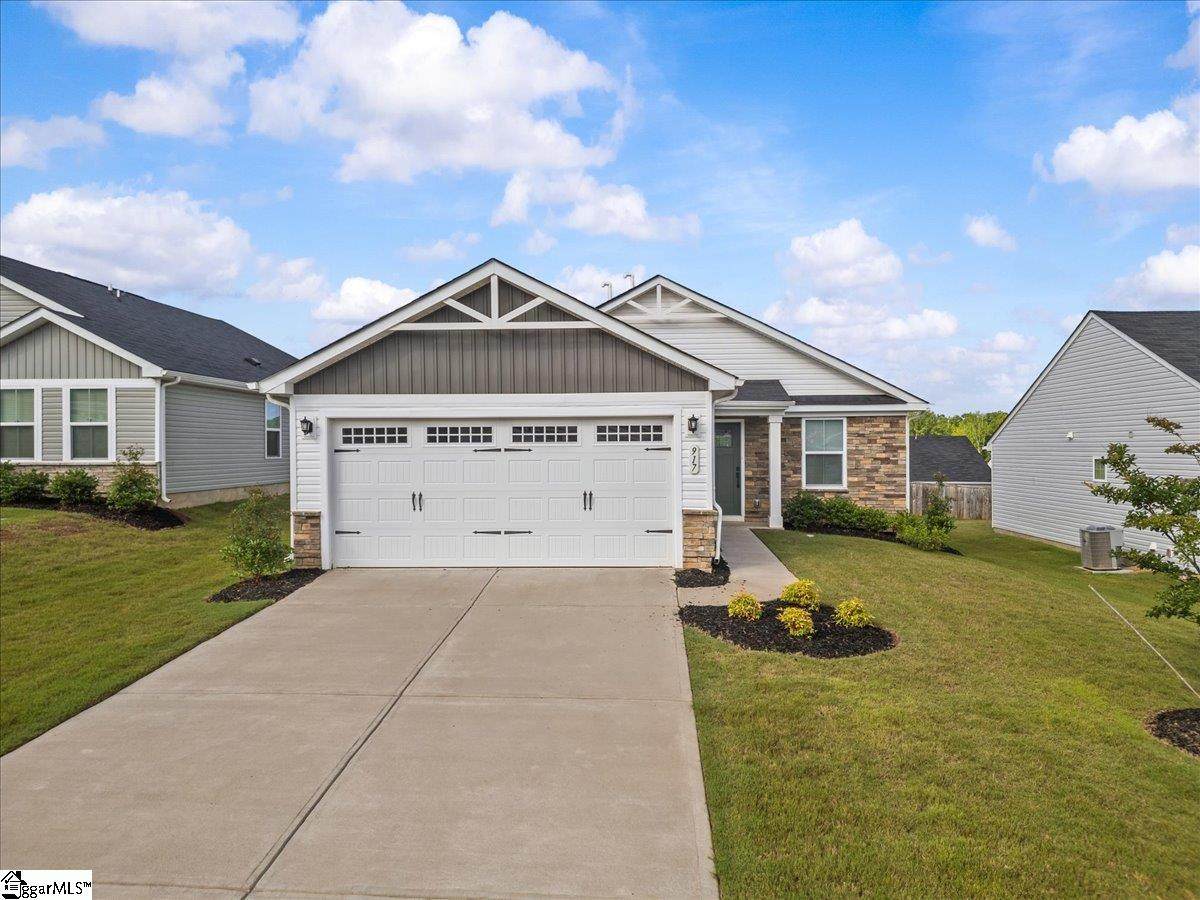 917 Blue Willow Court - Photo 1