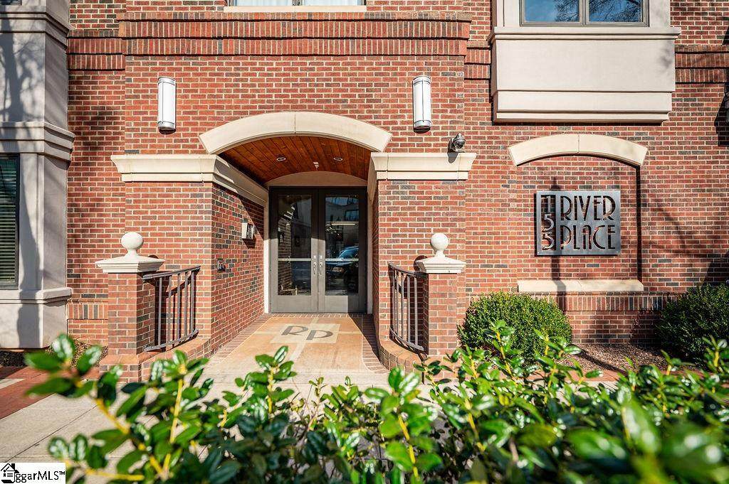 155 Riverplace - Photo 1