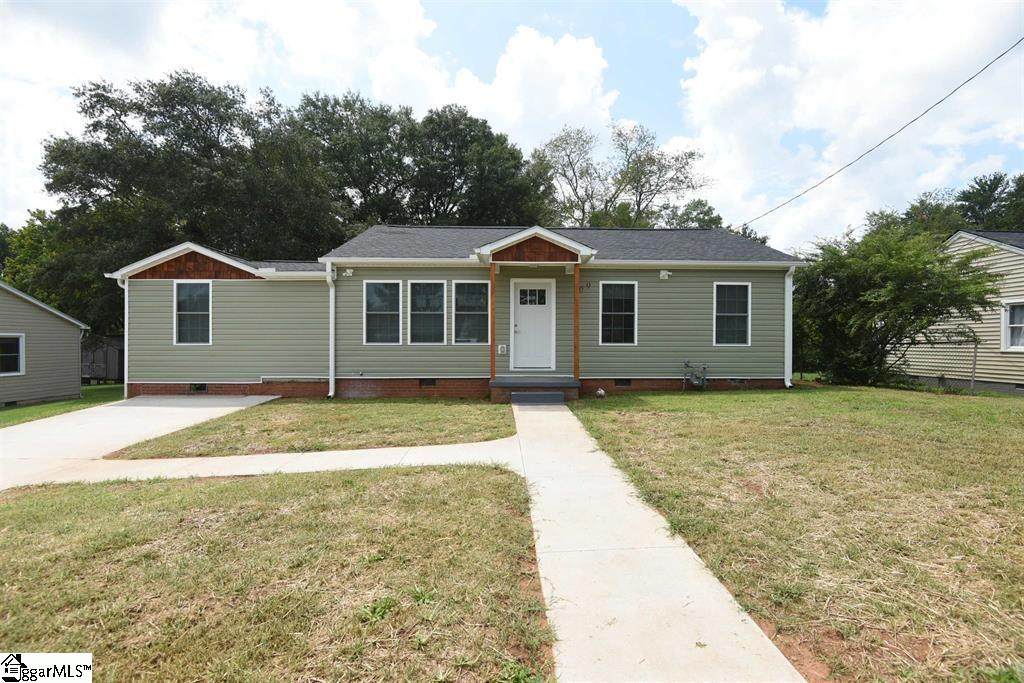 109 Mountain View Avenue - Photo 1