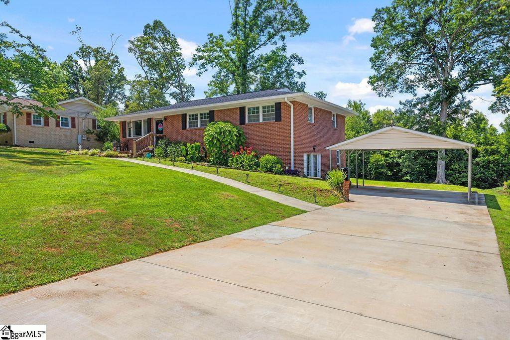 16 County Cork Drive - Photo 1