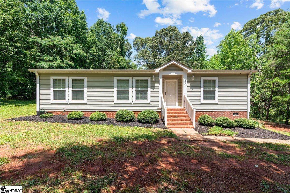 223 Red Oak Drive - Photo 1