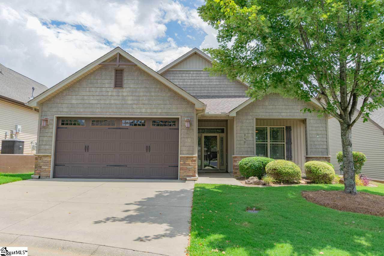 240 Catskill Drive - Photo 1