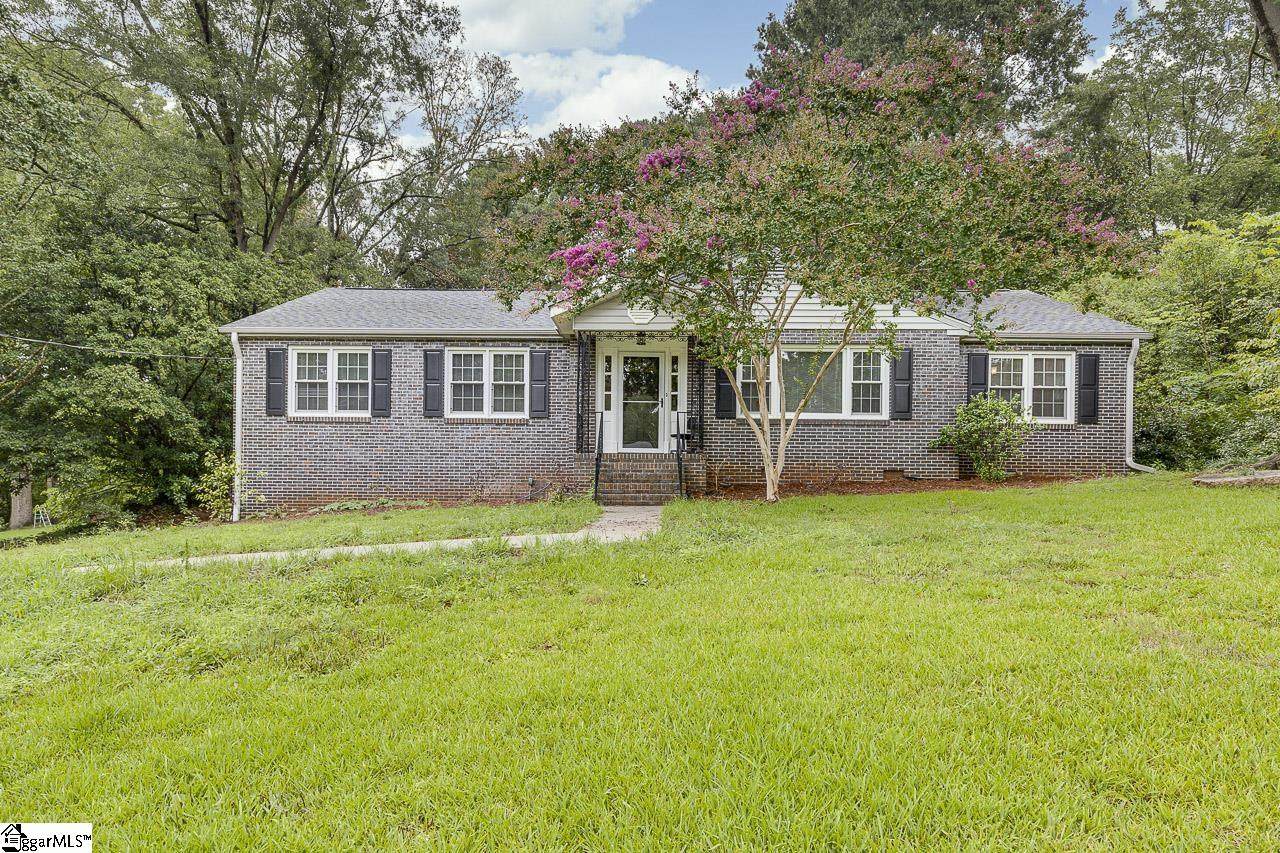 116 Corrine Drive - Photo 1