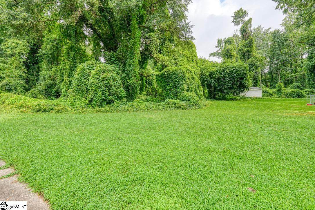 530 Wildwood Drive - Photo 1