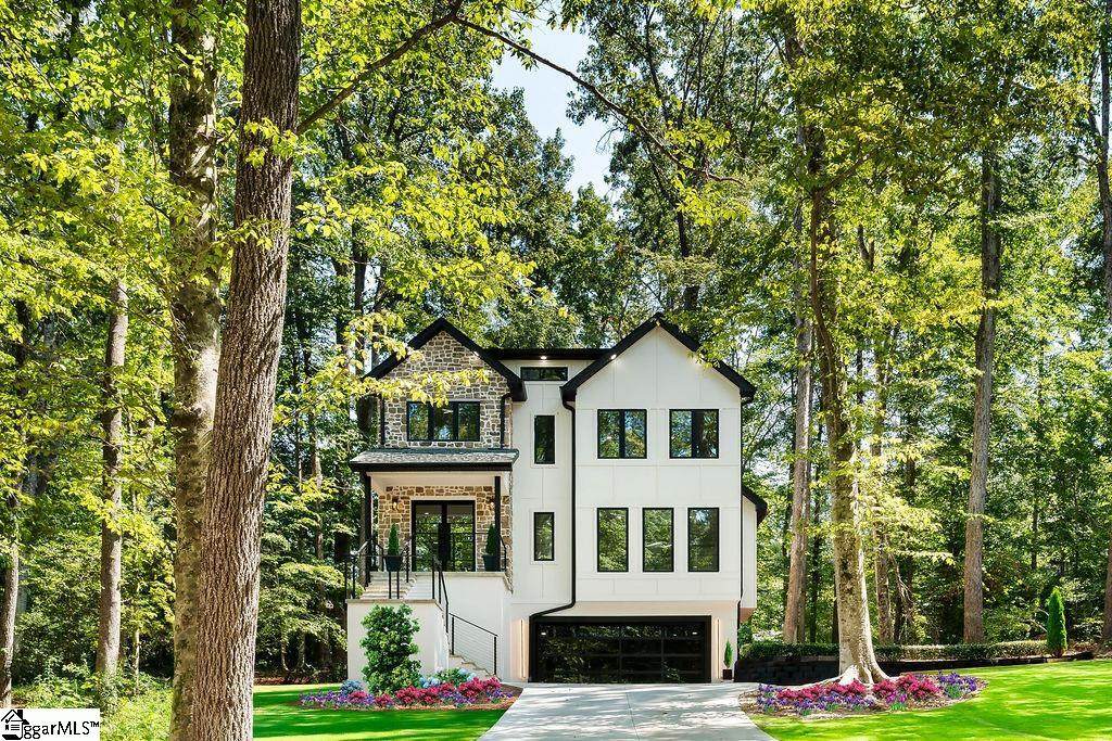 281 Loch Lomond Drive - Photo 1