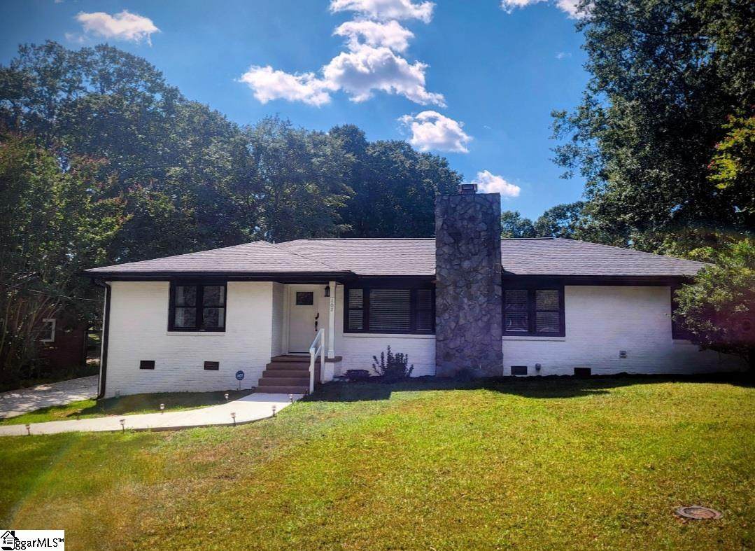 102 Terrace Circle - Photo 1