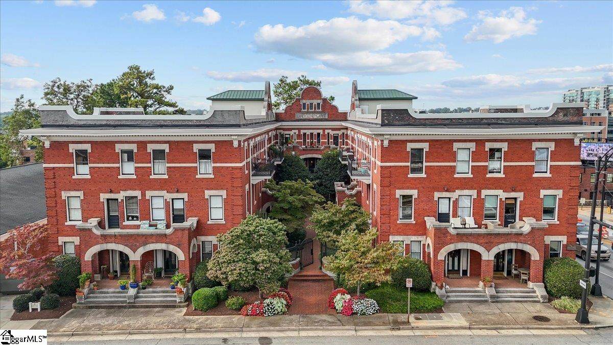 400 Washington Street - Photo 1