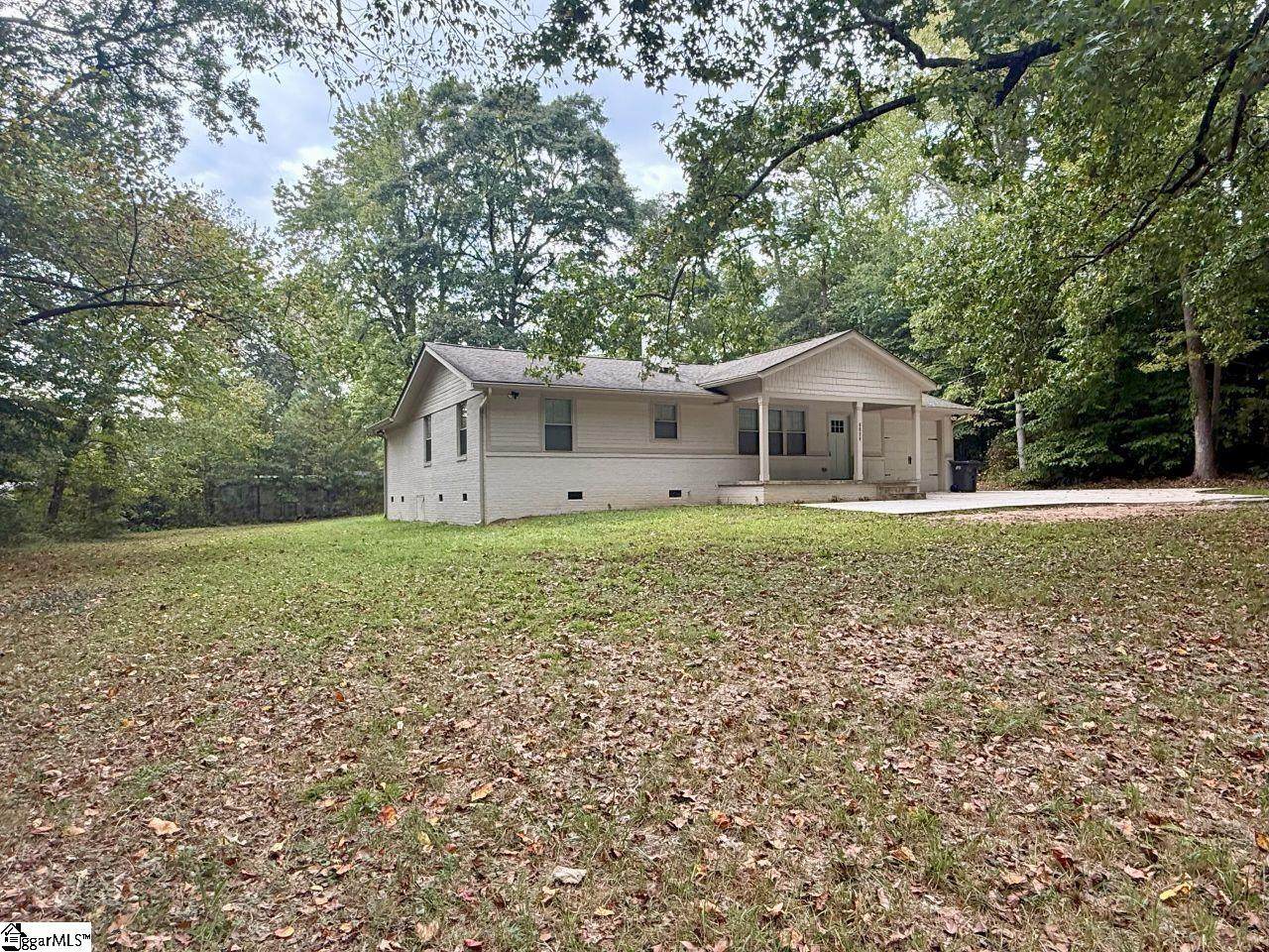 6520 Augusta Road - Photo 1
