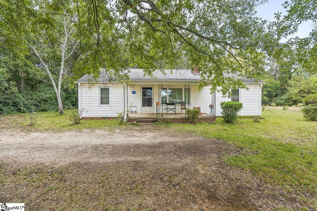 152 Maddox Bridge Road - Photo 1