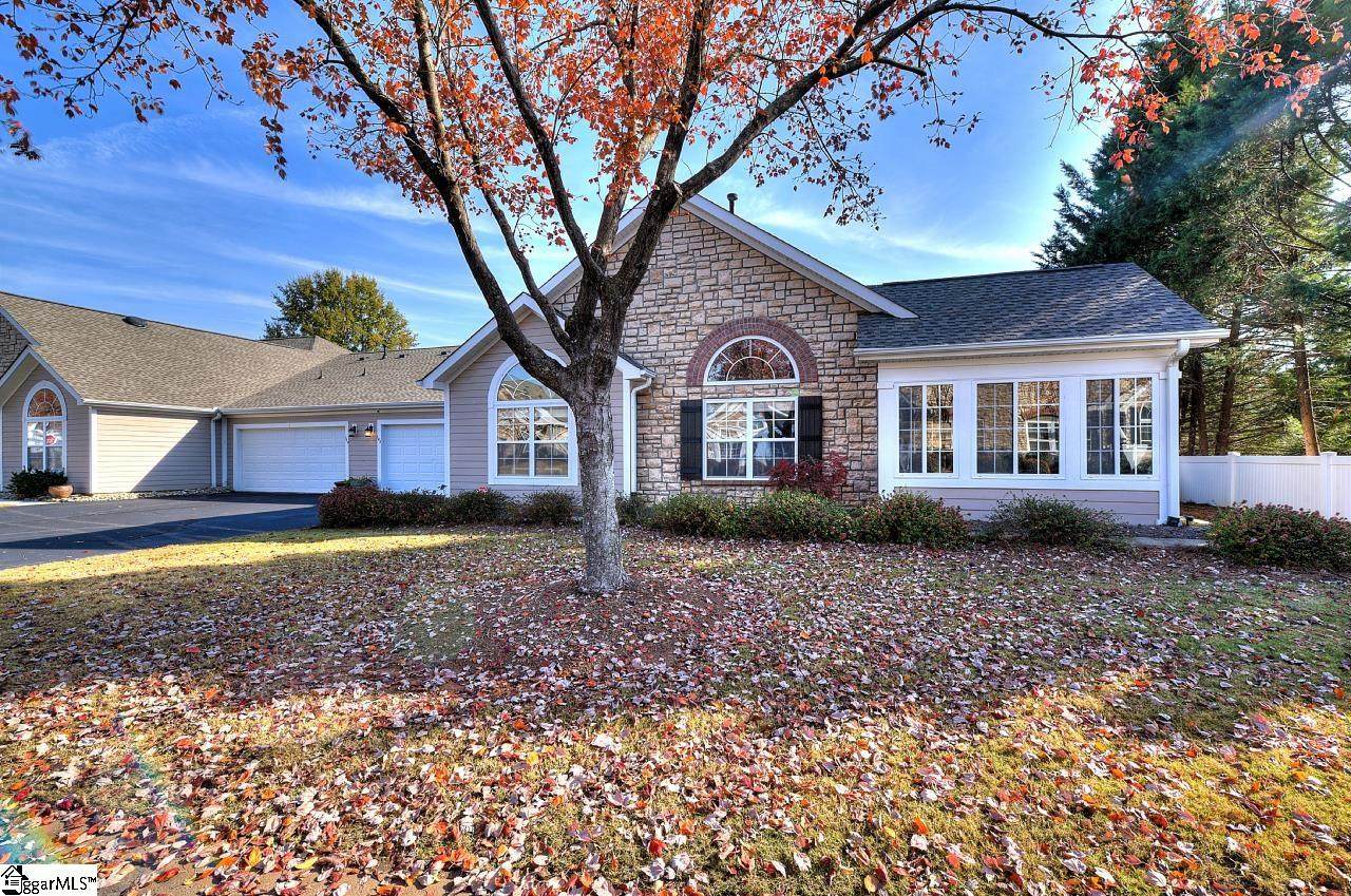 142 Ravines Lane - Photo 1