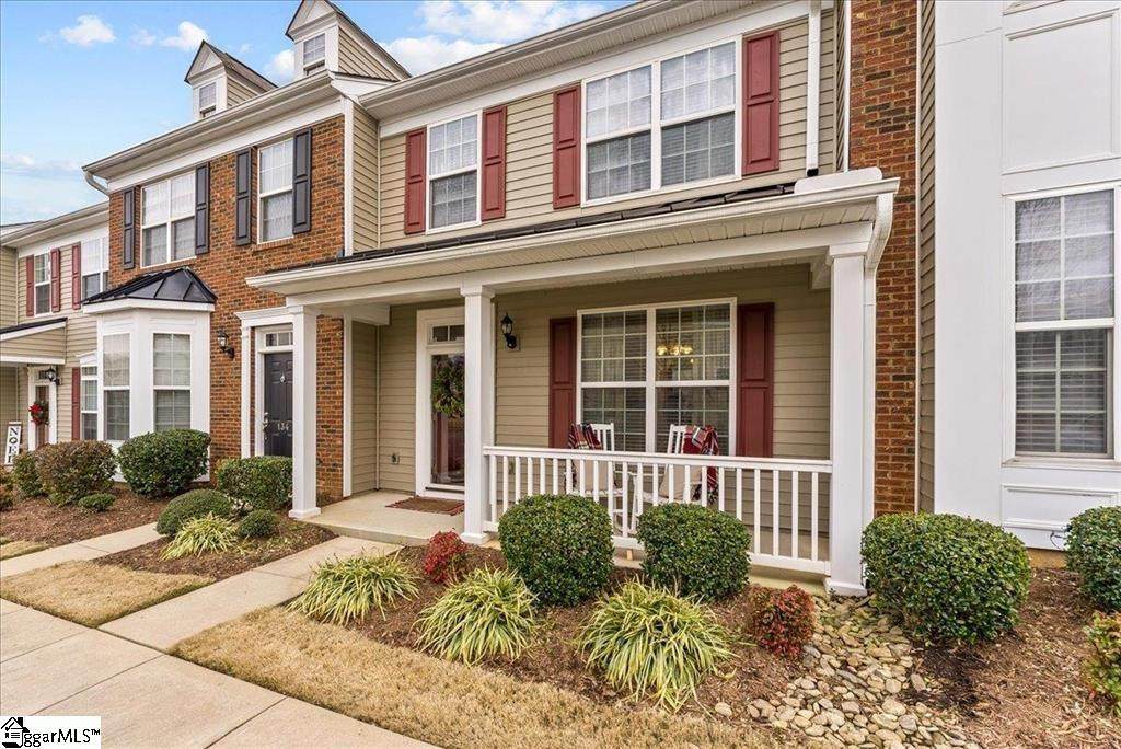 132 Xander Drive - Photo 1