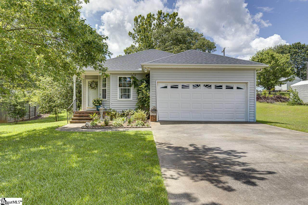 2109 Rolling Green Road - Photo 1