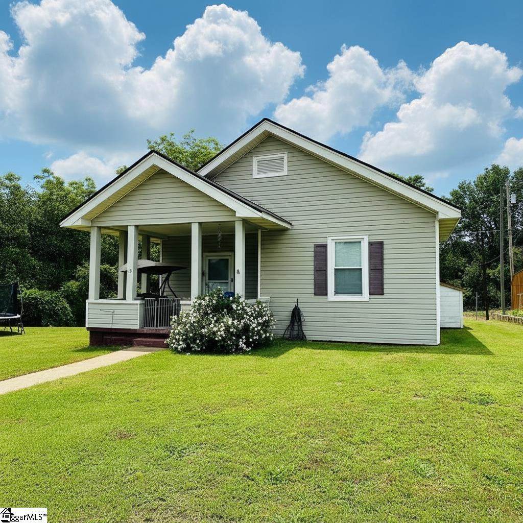 13 Lawrence Street - Photo 1