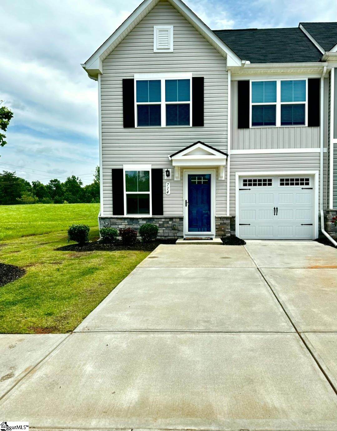 714 Cresslyn Court - Photo 1