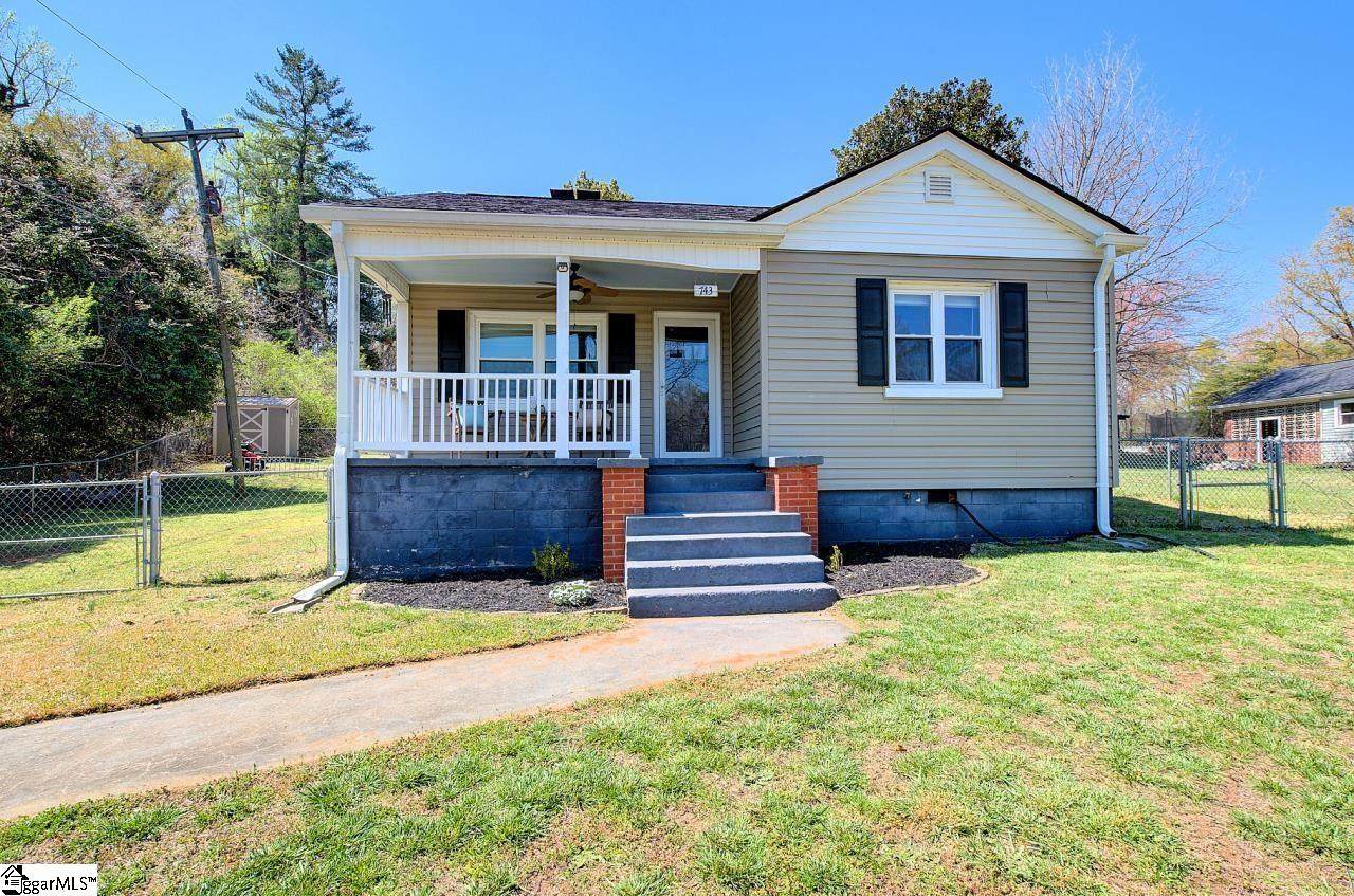 743 Pickens Drive - Photo 1