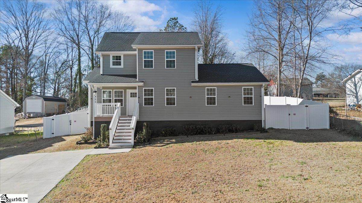 802 Fairfield Court - Photo 1