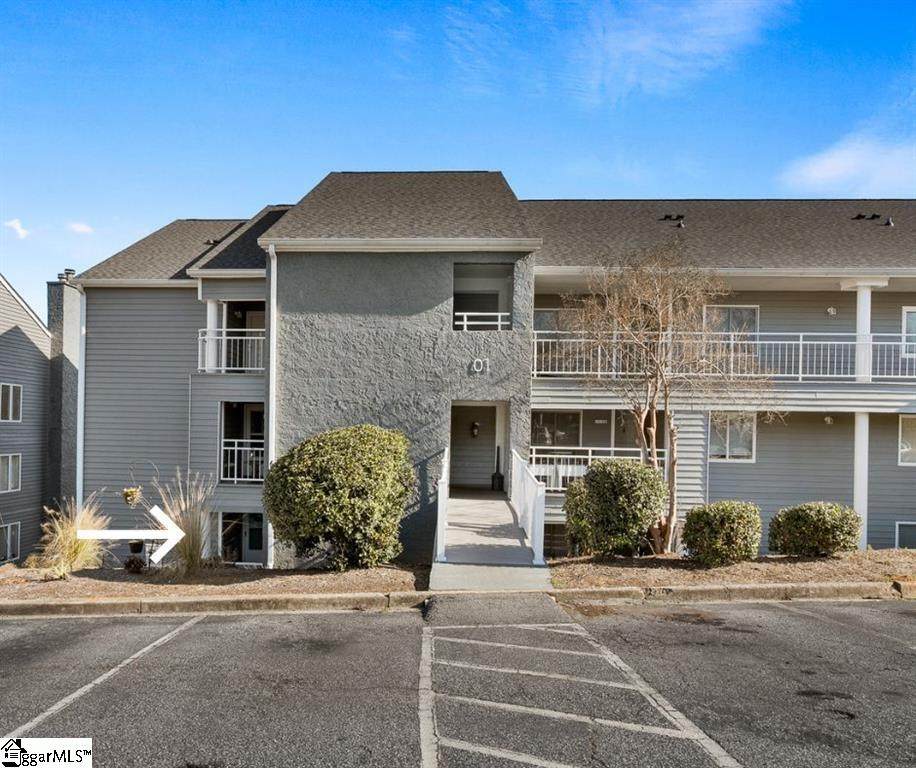 101 Northlake Drive - Photo 1