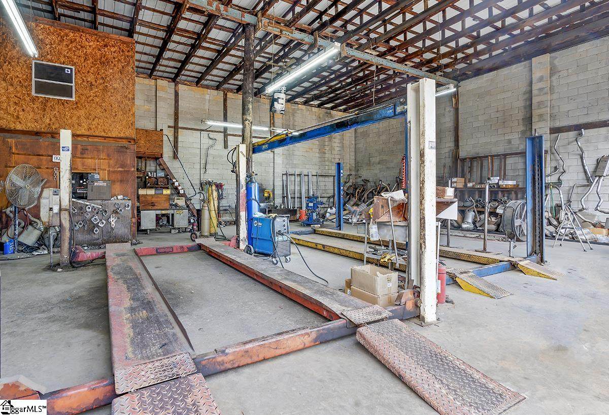 510 Anderson Drive - Photo 1