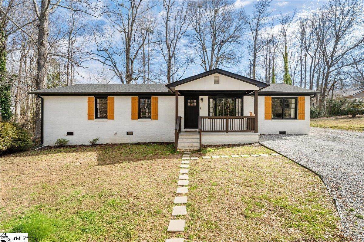 129 Holloway Boulevard - Photo 1